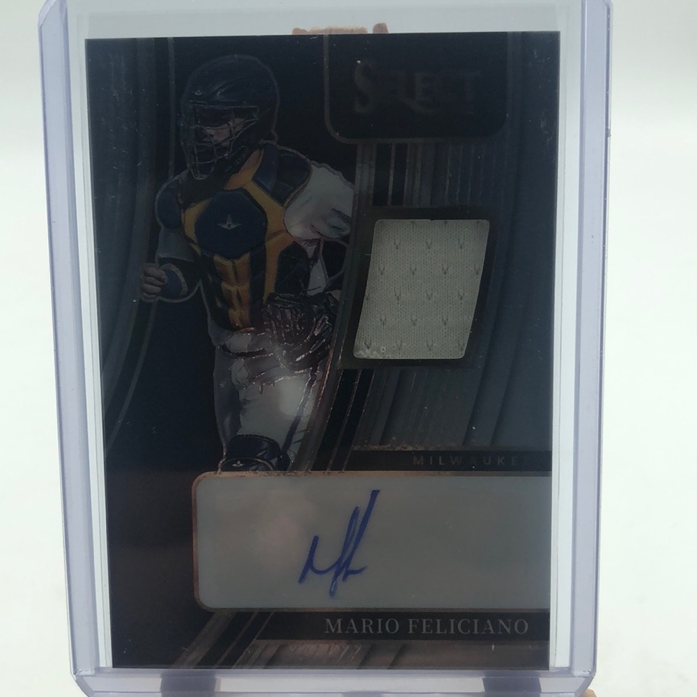 Mario Feliciano Game-Worn Patch Auto